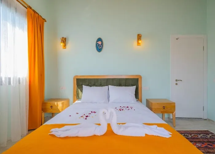 Ozbi-conservative In Camkoy For 4 Person * Fethiye