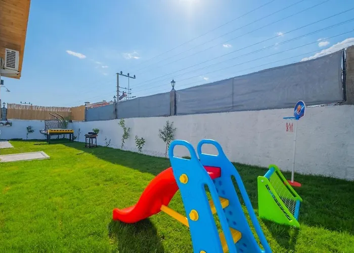 Ozbi-conservative In Camkoy For 4 Person *