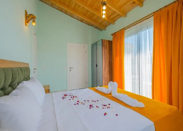 Ozbi-conservative In Camkoy For 4 Person