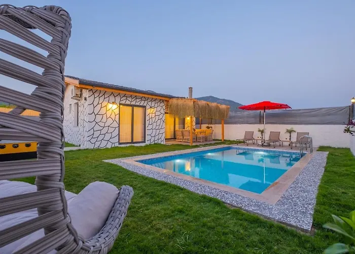 Ozbi-conservative In Camkoy For 4 Person Villa