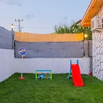 Ozbi-conservative In Camkoy For 4 Person Fethiye