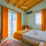 Ozbi-conservative In Camkoy For 4 Person Villa *