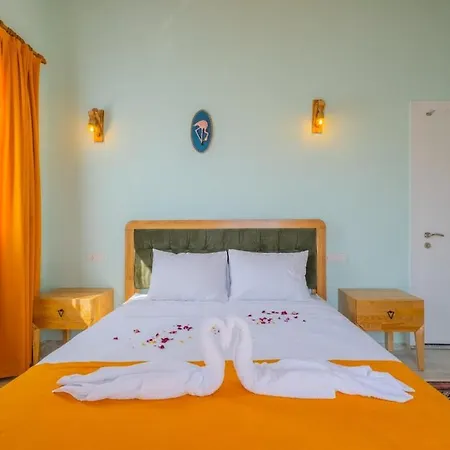 Ozbi-conservative In Camkoy For 4 Person * Fethiye