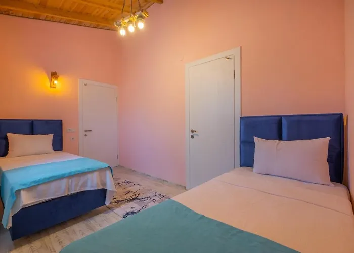 Villa Ozbi-conservative In Camkoy For 4 Person